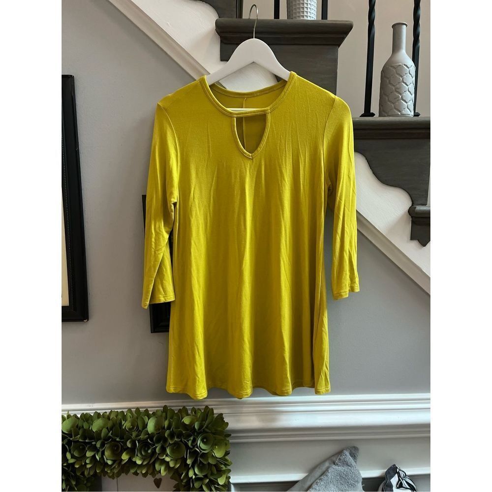 Soft Surroundings Chartreuse Slinky Tunic Top sz PS